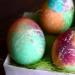 Πώς να βάψετε τα αυγά με χαρτοπετσέτες